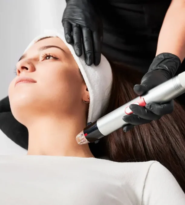 Cavitation treatment for non-surgical fat reduction on back area.